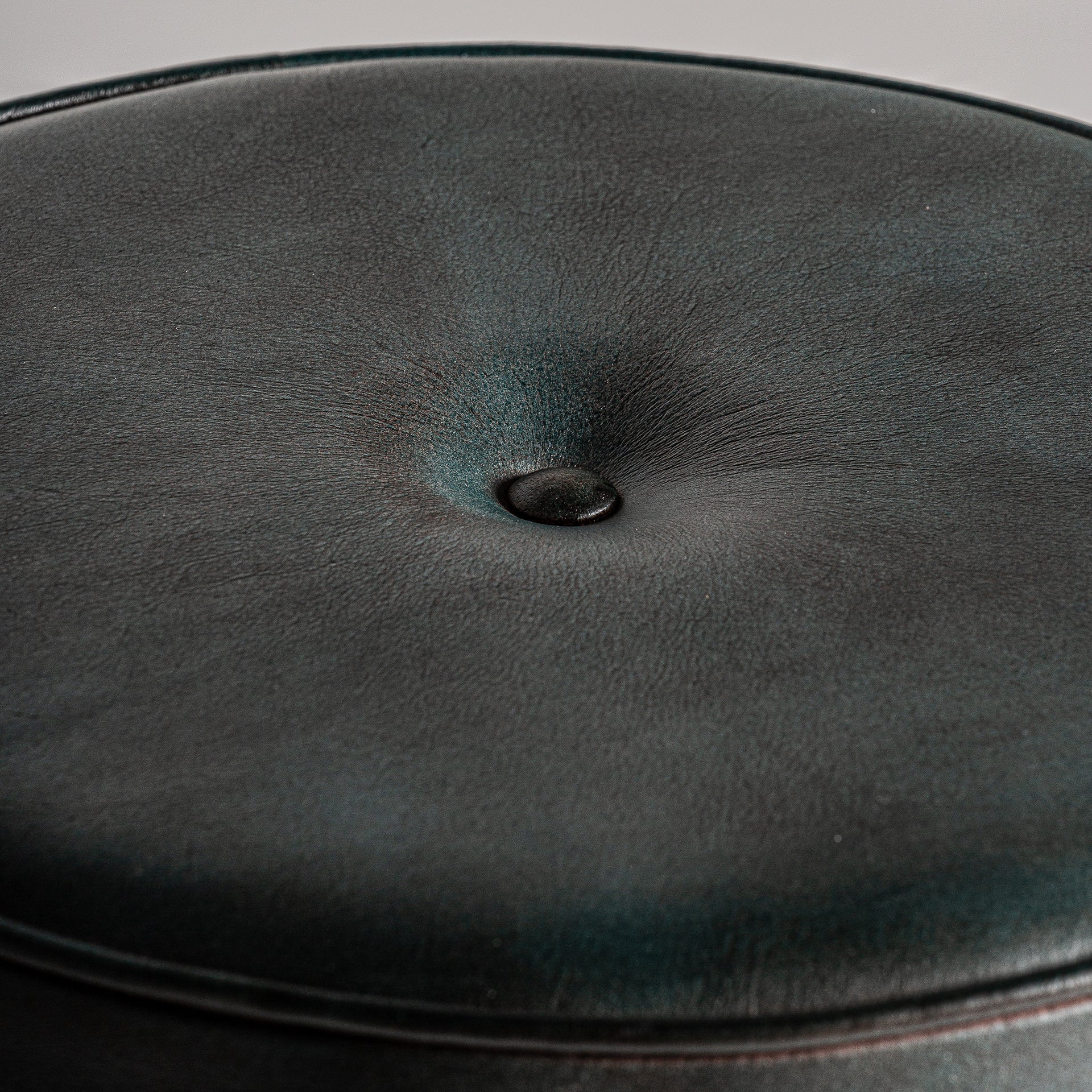IDRE STOOL